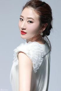 才女的图片,探寻图片中的智慧与魅力