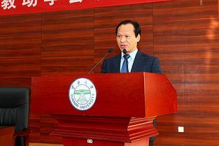 红云老师本人照片