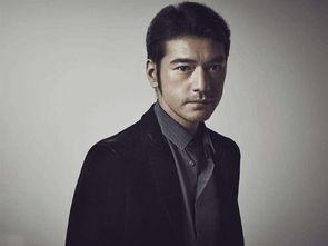 脑袋大的男明星,揭秘那些脑袋大的男明星风采